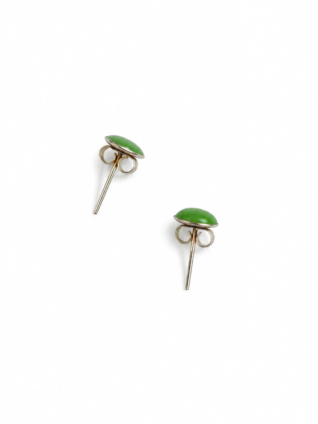 Boucles d'oreilles cœur vert – Clous – Très bon état – photo 2
